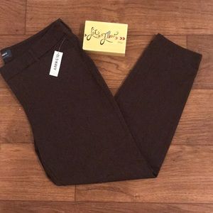 ✨NWT ✨Old Navy Pixie Capri Pants Gray Size 14